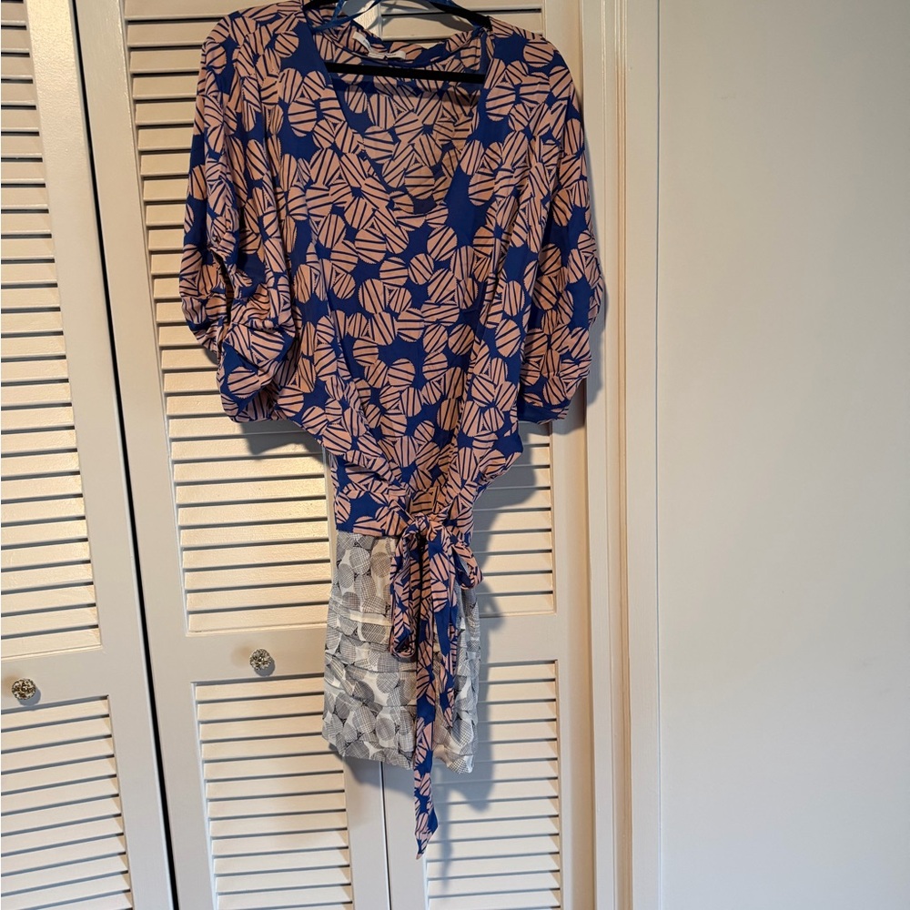 Diane Von Furstenberg Navy and Blush Geometric Tie-Front Midi Dress